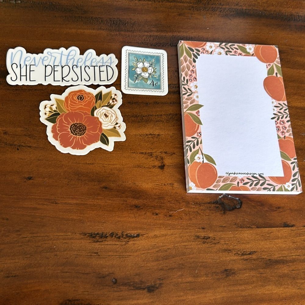 NOTEPAD, 4X6" NEW peaches plus 3 stickers